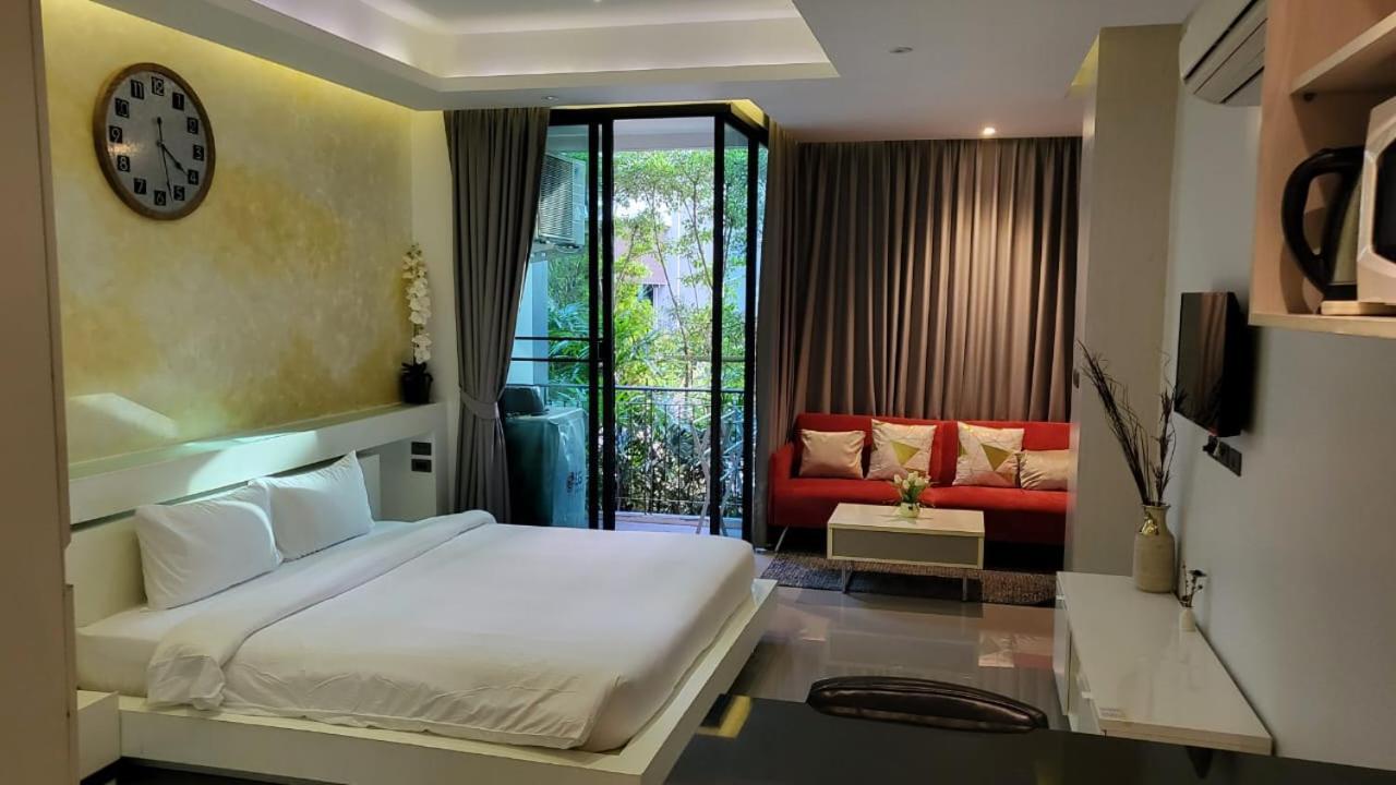 Naiharn Relife By Nataly Apartment Nai Harn Exterior photo