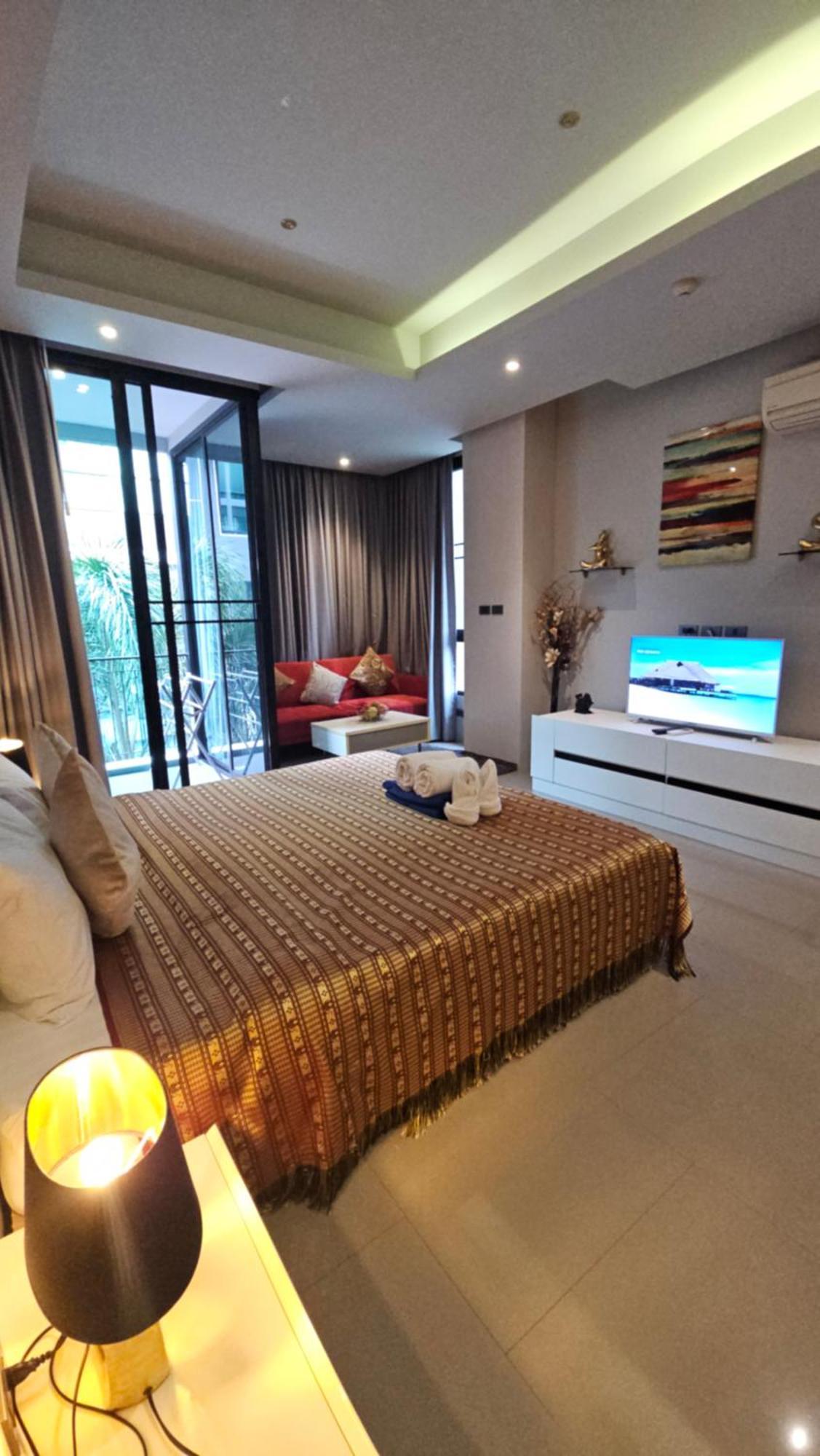 Naiharn Relife By Nataly Apartment Nai Harn Exterior photo