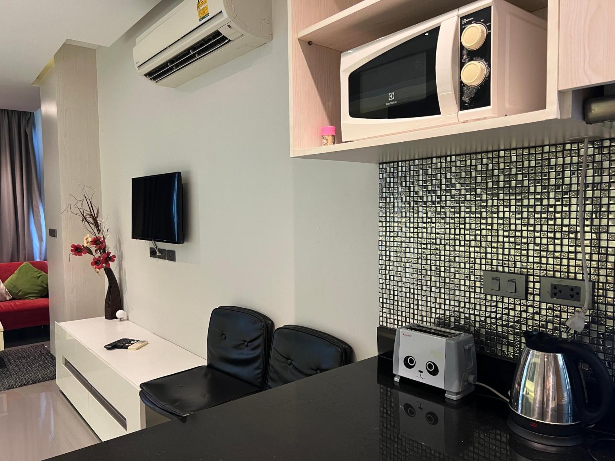Naiharn Relife By Nataly Apartment Nai Harn Exterior photo