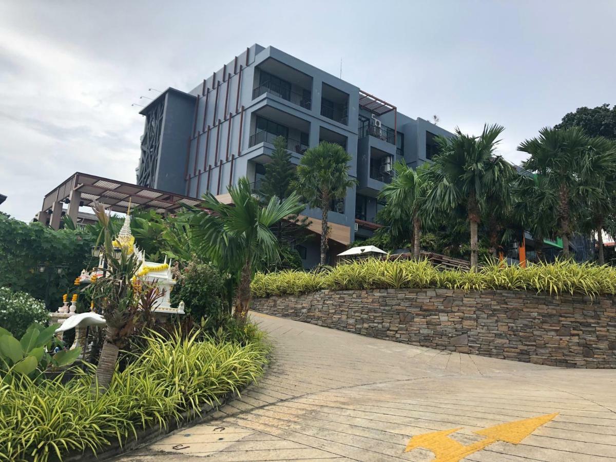 Naiharn Relife By Nataly Apartment Nai Harn Exterior photo