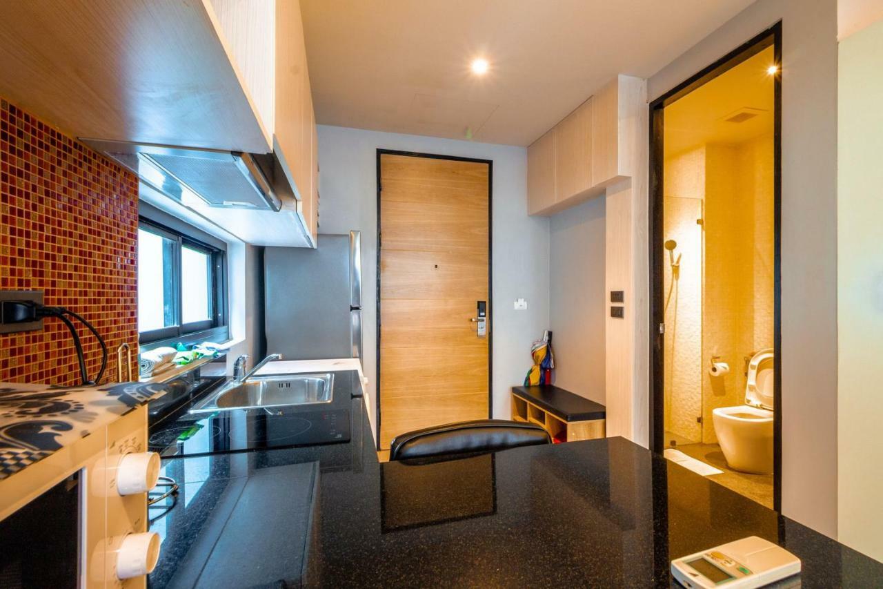 Naiharn Relife By Nataly Apartment Nai Harn Exterior photo